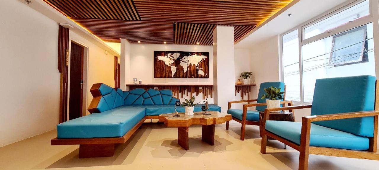 The Paragon Boracay Hotel 3*